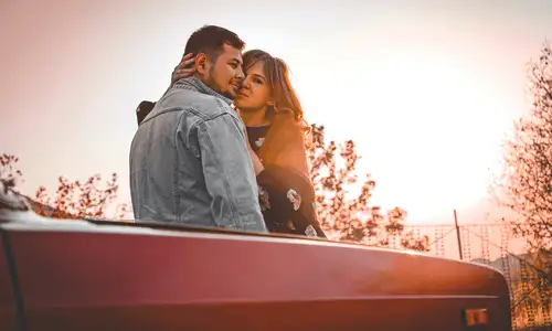 Homem e mulher apaixonados